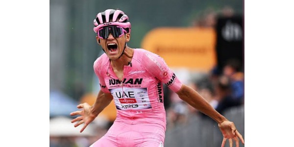 Isaac Del Toro Romero prolonge son contrat avec l'équipe UAE Team Emirates Isaac Del Toro Romero prolonge son contrat avec l'équipe UAE Team Emirates